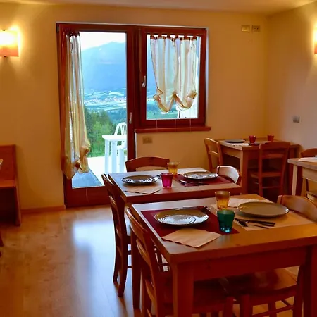 Agritur Fiore Farm stay Fondo